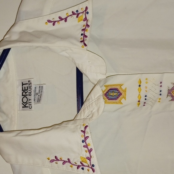 Koret City Blues Button Up Embroidered Top - Size M - Picture 5 of 10